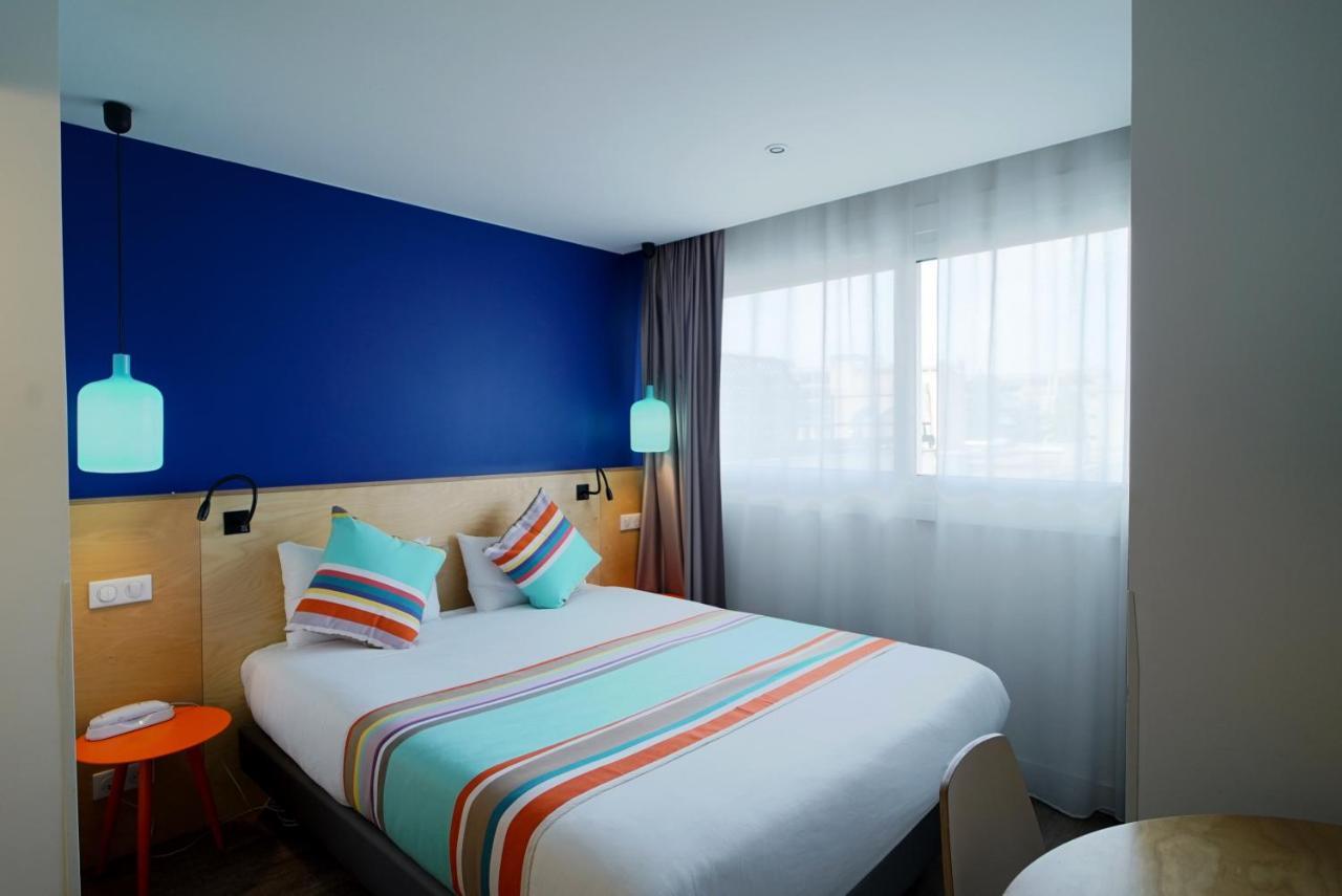 La Regence Hotel Courbevoie Exterior photo