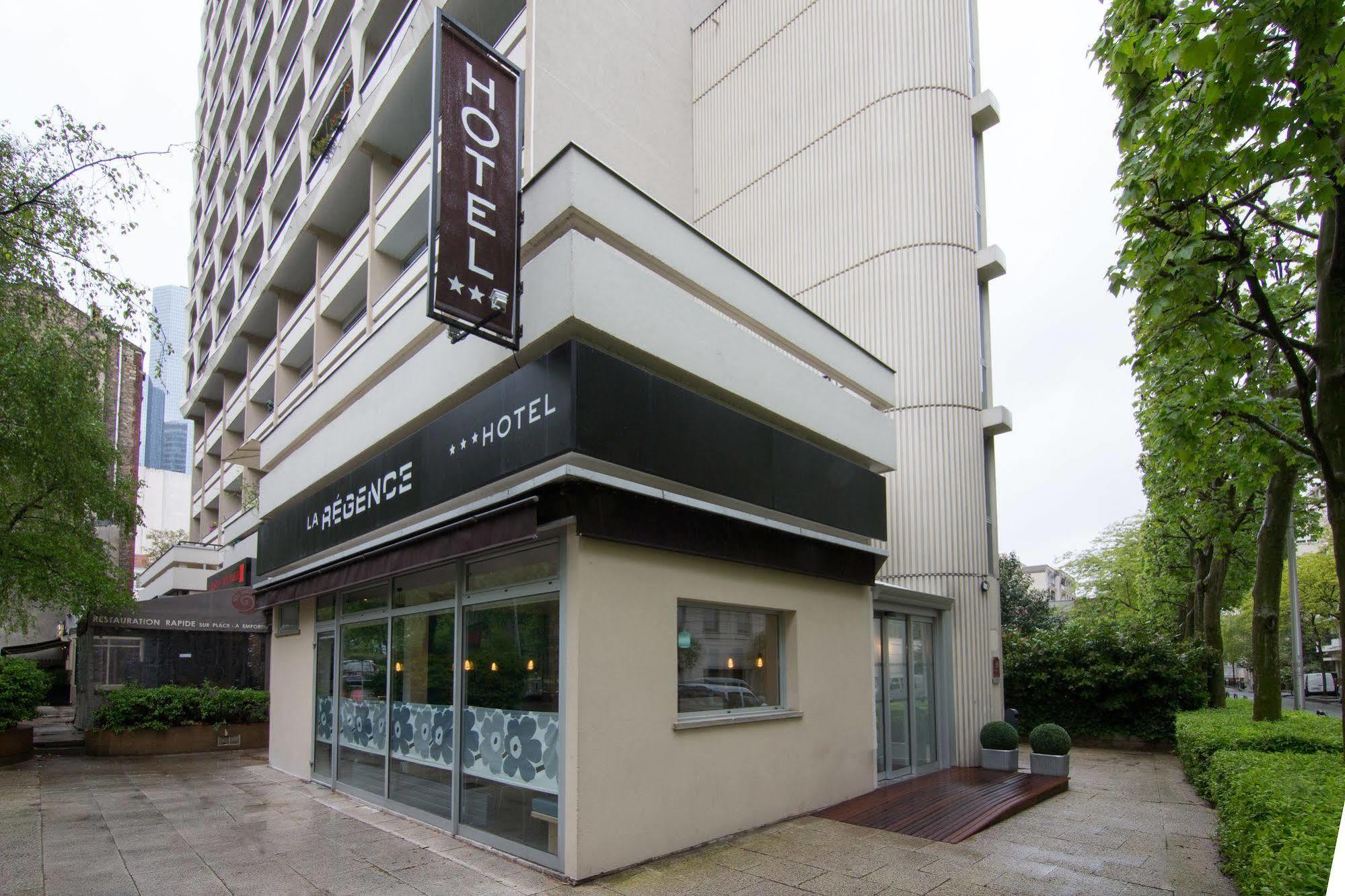 La Regence Hotel Courbevoie Exterior photo